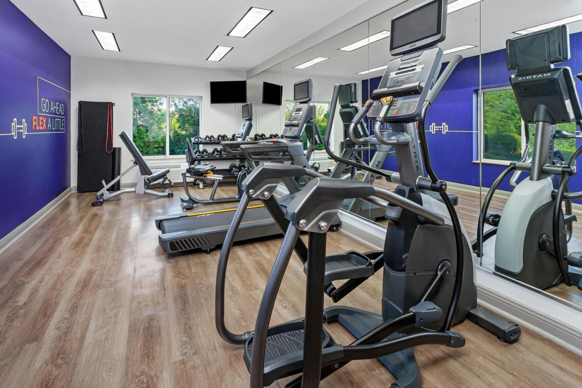 Holiday Inn Express Hotel & Suites Chicago South Lansing By Ihg Buitenkant foto